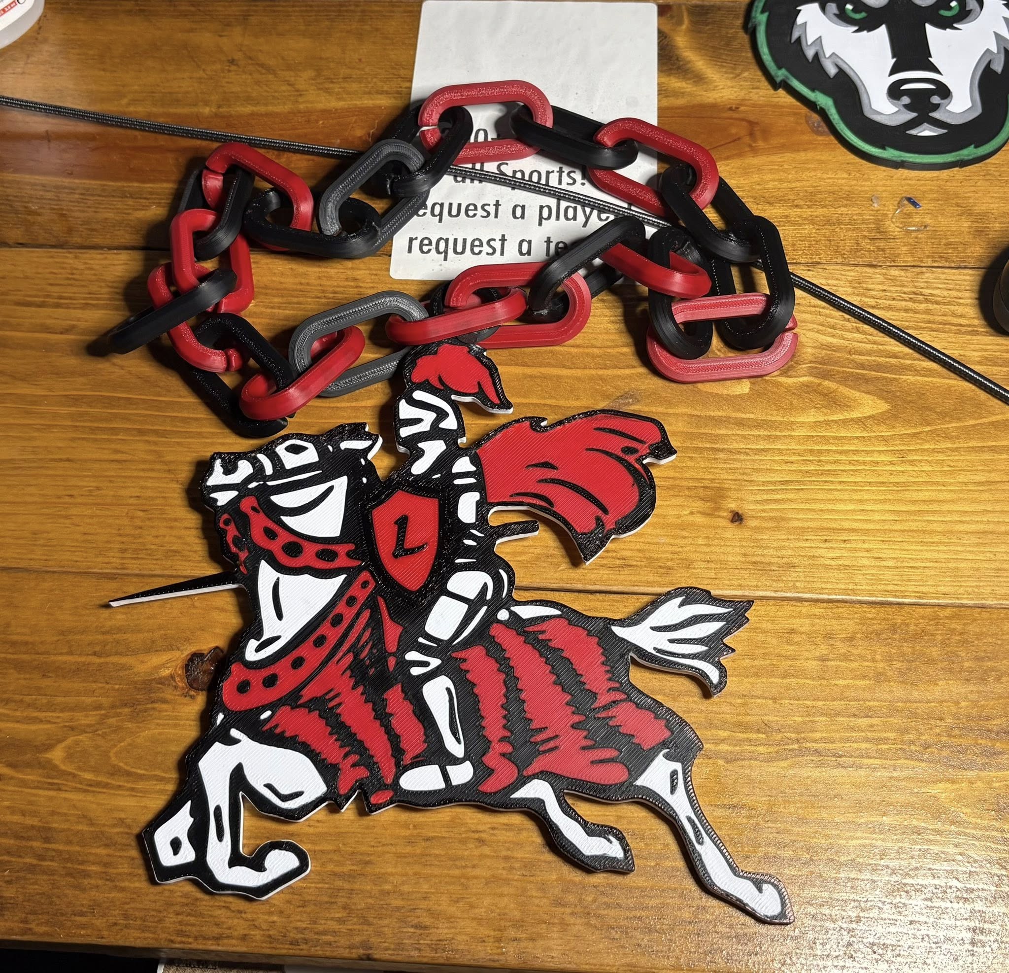Jumbo High School Team Hype Chains!