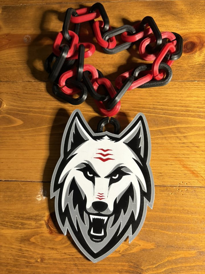 Jumbo High School Team Hype Chains!